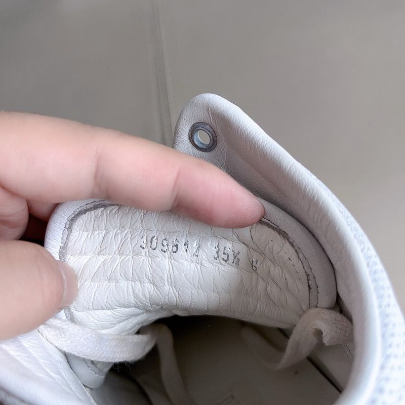 Gucci Gucci High-Top Sneakers in White 0079 Size US 5.5 / EU 38 - 8 Thumbnail