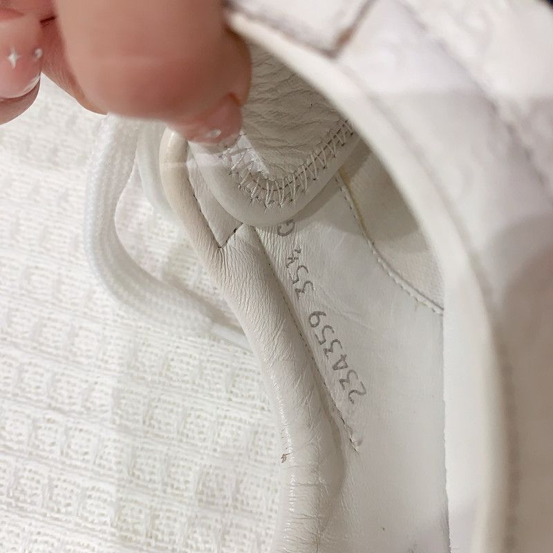 Gucci Gucci White Casual Sneakers for Everyday Wear 0079 Size US 5.5 / EU 38 - 9 Thumbnail