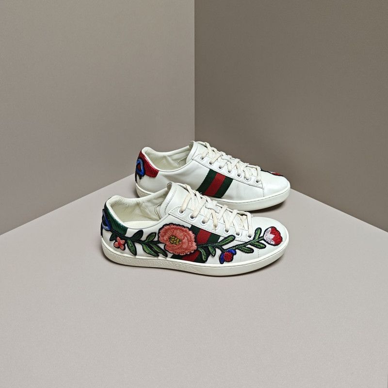 Gucci Gucci Ace Embroidered Floral Low-Top Sneakers 0079 Size US 5.5 / IT 35.5 - 6 Thumbnail