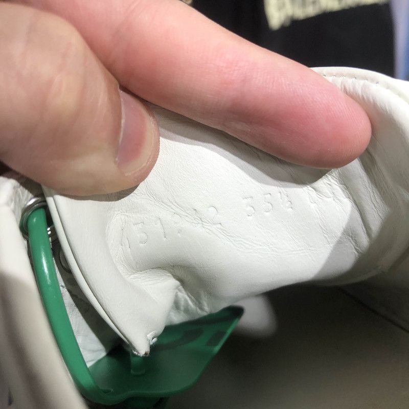 Gucci Gucci Ace Low-Top Sneakers with Bee 0079 Size US 5.5 / IT 35.5 - 5 Thumbnail