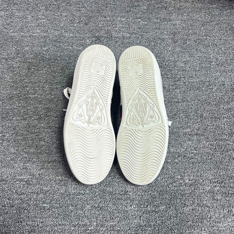 Gucci Gucci ACE Leather Sneakers with Pineapple Embroidery 0079 Size US 6 / IT 36 - 5 Thumbnail
