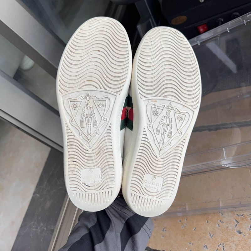 Gucci Gucci ACE Leather Embroidered Sneakers for Women 0079 Size US 5 / IT 35 - 4 Thumbnail