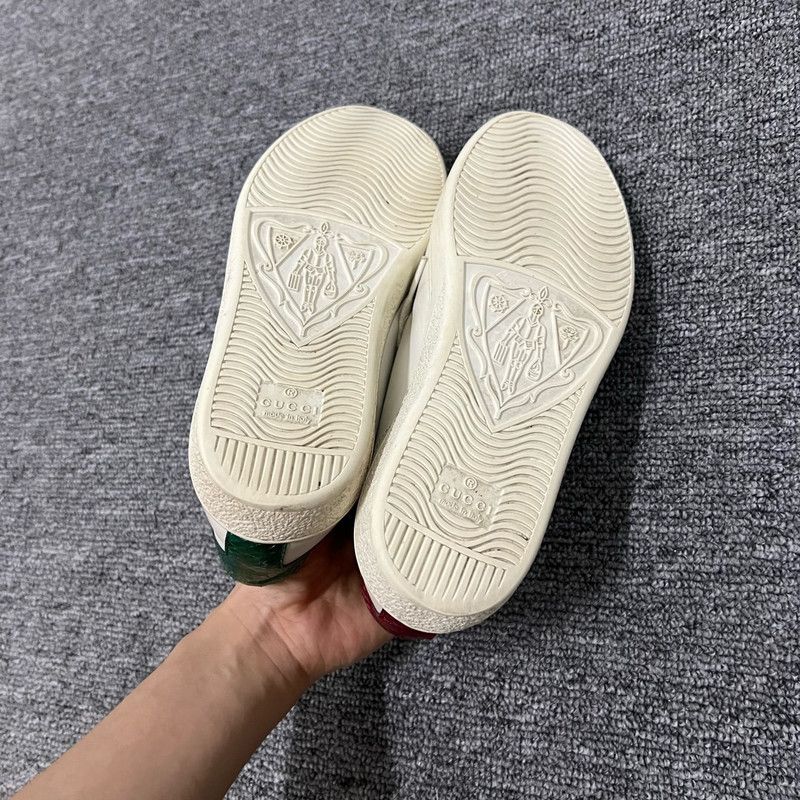 Gucci GUCCI ACE Leather Low-Top Sneakers with Red Lips 0079 Size US 4.5 / IT 34.5 - 4 Thumbnail