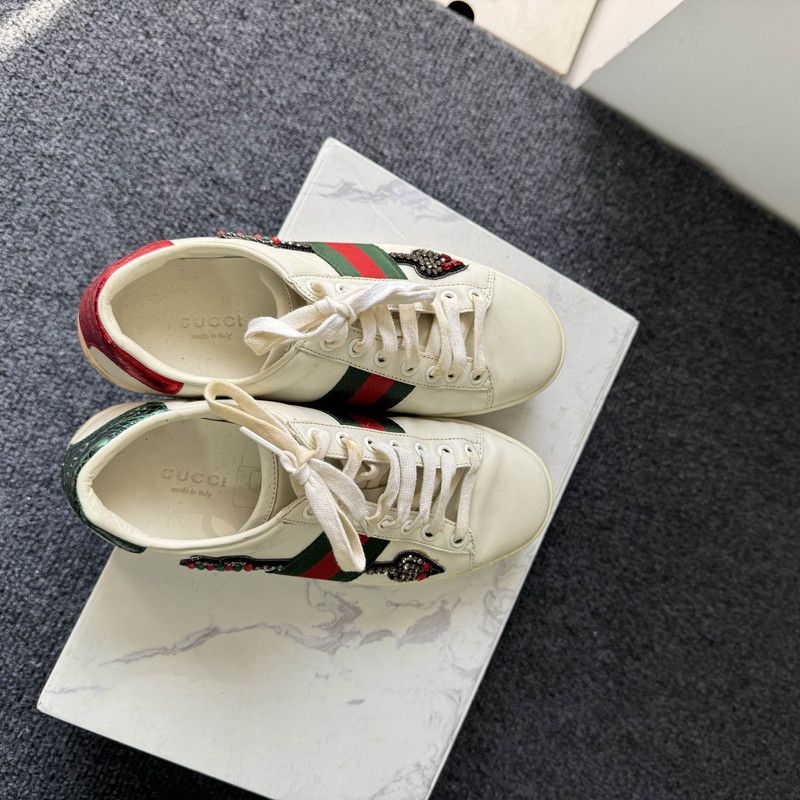 Gucci Gucci Ace Embroidered Fashion Sneakers for Women 0079 Size US 5 / IT 35 - 8 Thumbnail