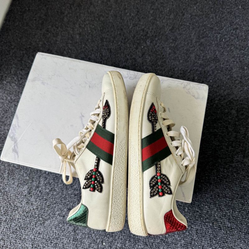 Gucci Gucci Ace Embroidered Fashion Sneakers for Women 0079 Size US 5 / IT 35 - 7 Thumbnail