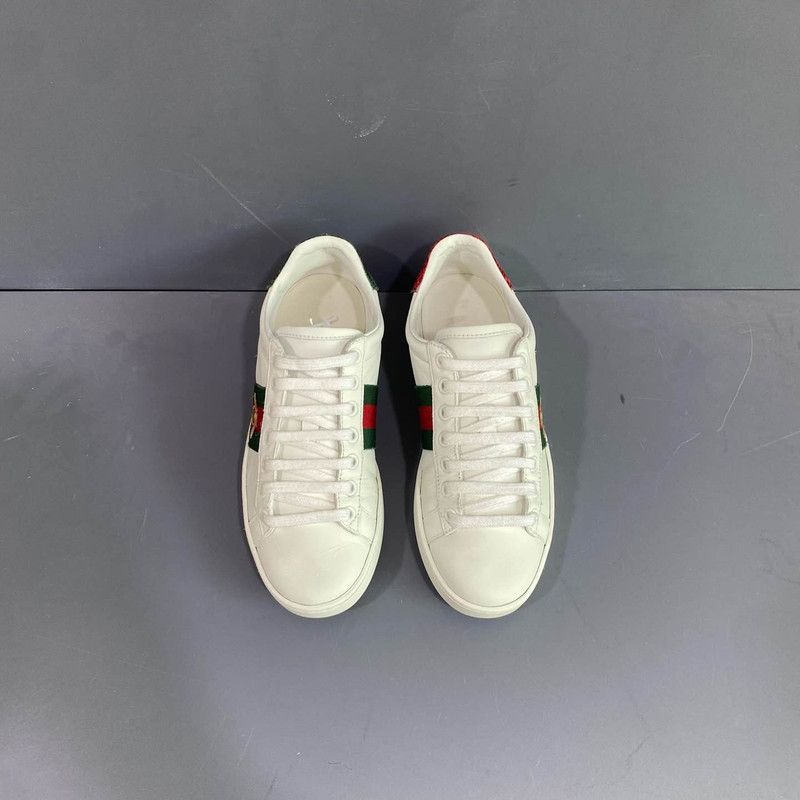 Gucci Gucci ACE Embroidered Fashion Sneakers for Women 0079 Size US 5 / IT 35 - 2 Thumbnail