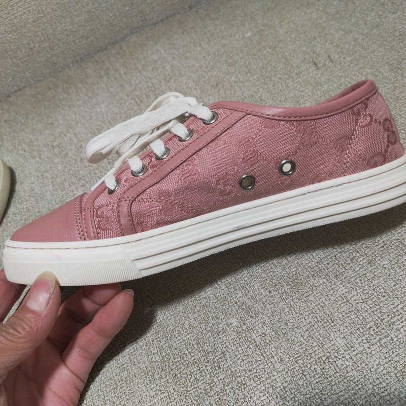 Gucci Gucci Stylish Casual Sneakers for Women 0079 Size US 5 / IT 35 - 8 Thumbnail
