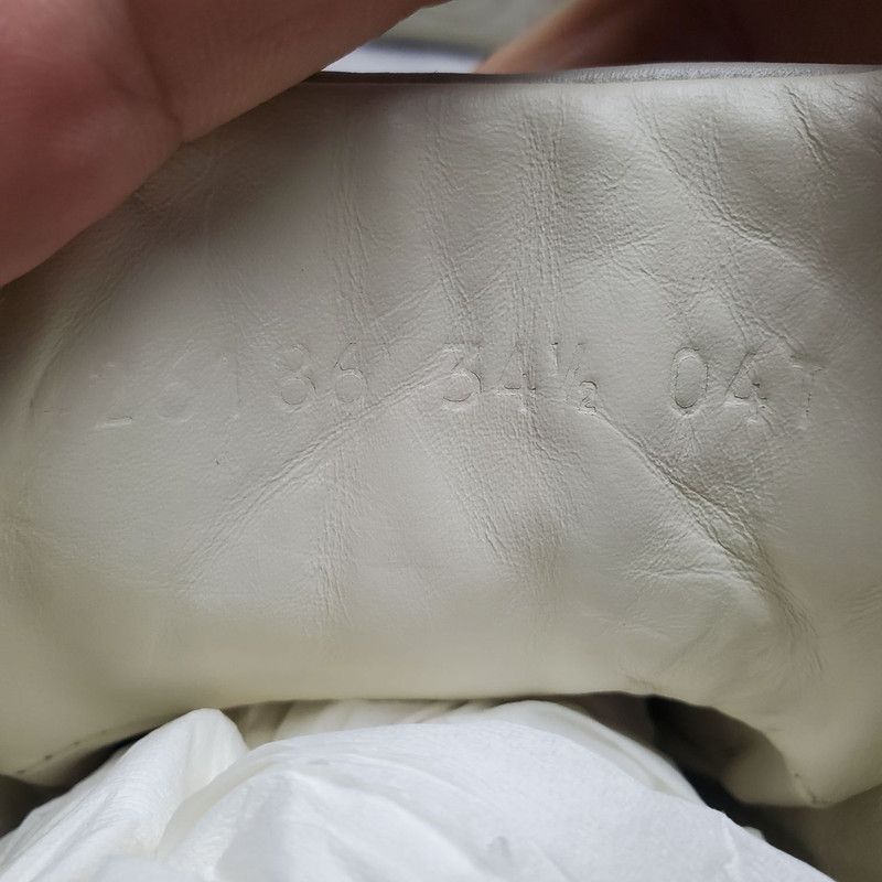 Gucci Gucci Monogram White High-Top Canvas Sneakers 0079 Size US 5 / IT 35 - 5 Thumbnail