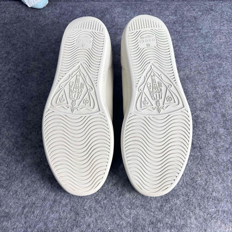 Gucci Gucci Mickey Mouse Print Low-Top Sneakers 0079 Size US 5 / IT 35 - 4 Thumbnail