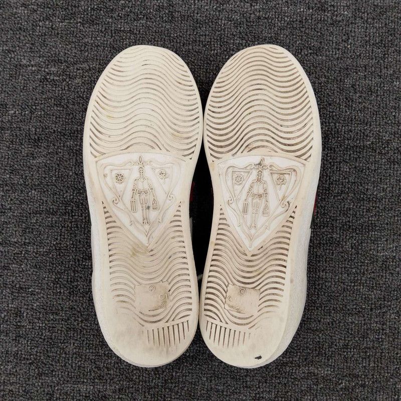 Gucci Gucci ACE Leather Ladybug Embroidered Sneakers 0079 Size US 5 / IT 35 - 6 Thumbnail