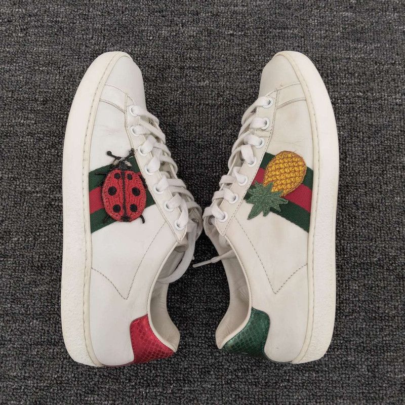 Gucci Gucci ACE Leather Ladybug Embroidered Sneakers 0079 Size US 5 / IT 35 - 3 Thumbnail