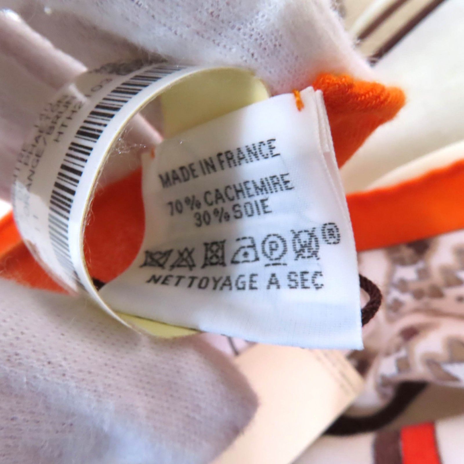 Hermes Hermes Hermes LES ROUES DE PHAETON Cashmere Scarf Natural Material Scarf DUTY FREE for USA Size ONE SIZE - 13 Thumbnail