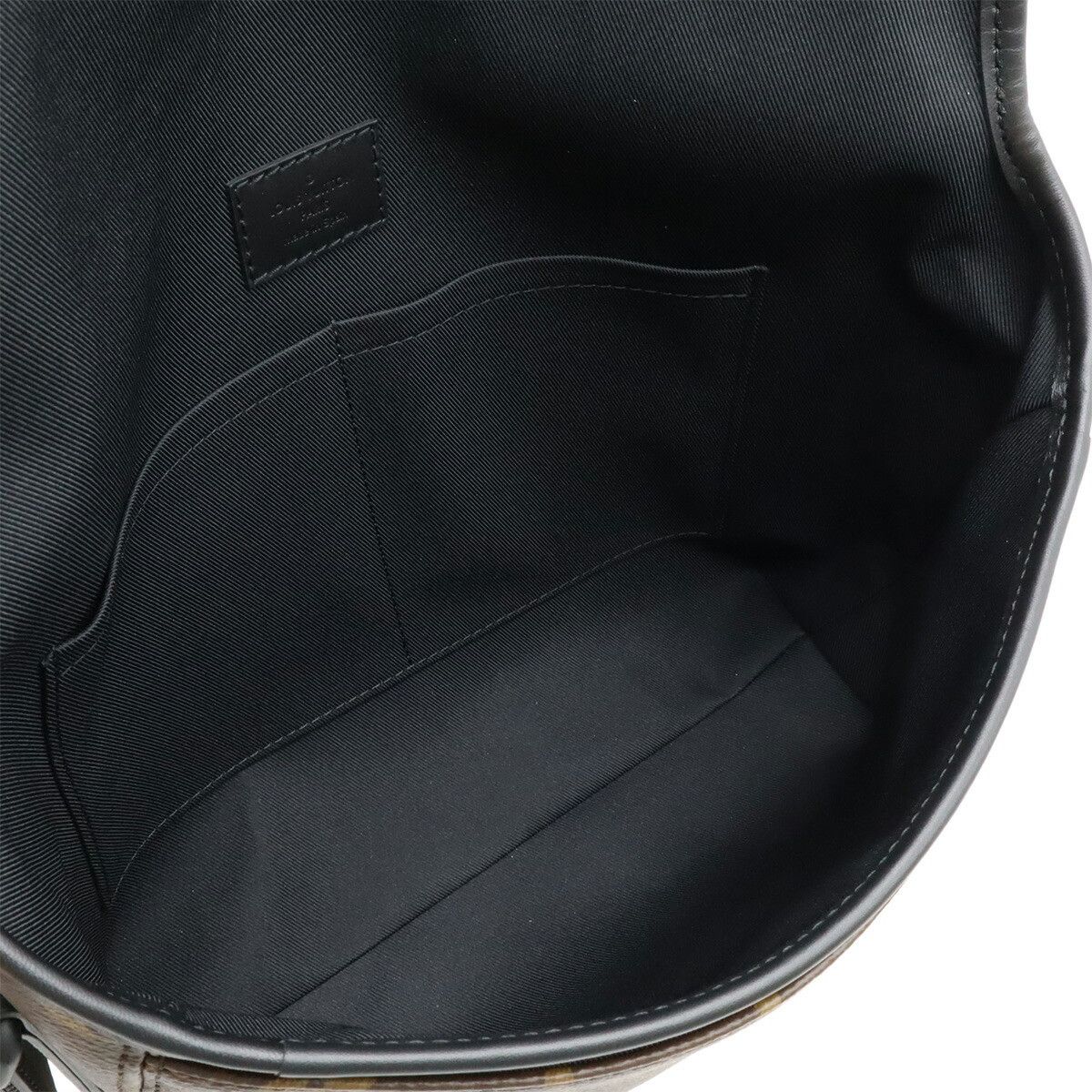 Louis Vuitton Louis Vuitton Louis Vuitton Magnetic Messenger Monogram Shoulder Bag Canvas Crossbody Bag M45557 DUTY FREE for USA Size ONE SIZE - 6 Thumbnail