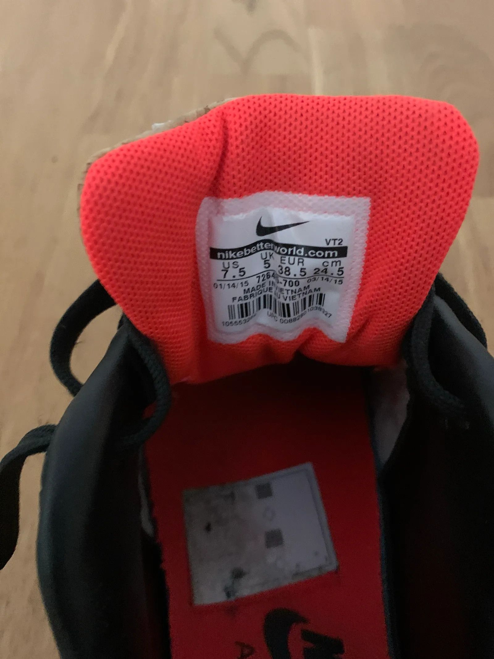 Nike Nike Sneakers Size US 8.5 / IT 38.5 - 2 Thumbnail
