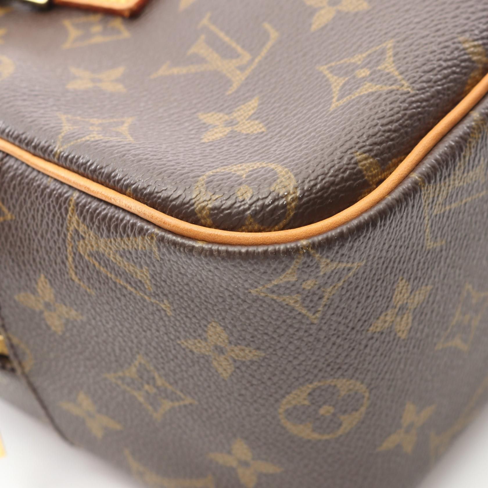 Louis Vuitton Louis Vuitton Louis Vuitton Cite MM Monogram Shoulder Bag Canvas Shoulder Bag M51182 Size ONE SIZE - 6 Thumbnail