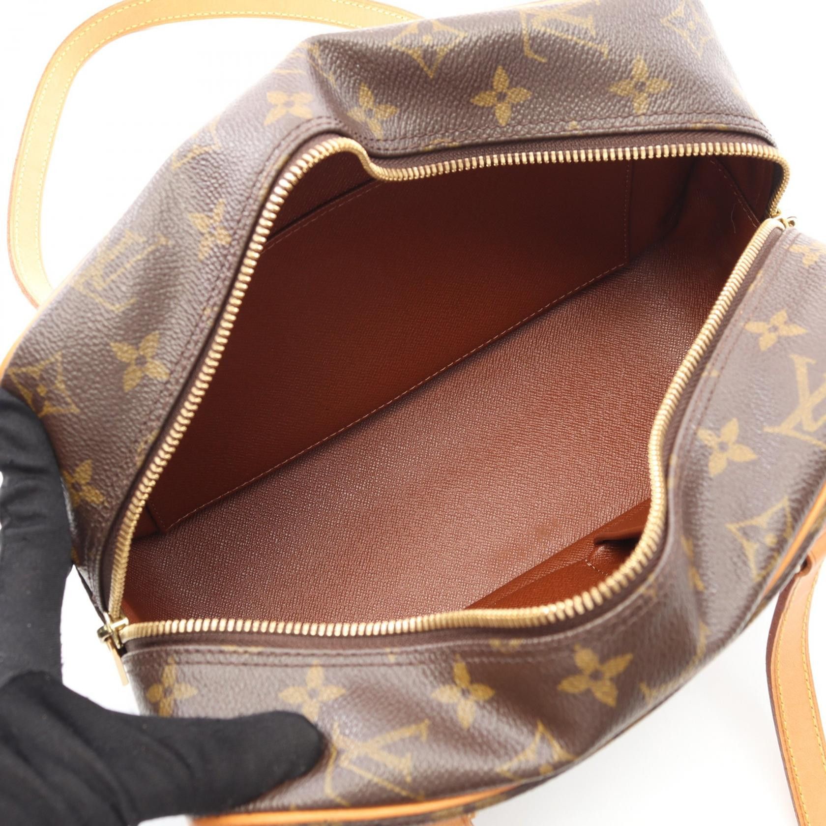 Louis Vuitton Louis Vuitton Louis Vuitton Cite MM Monogram Shoulder Bag Canvas Shoulder Bag M51182 Size ONE SIZE - 3 Thumbnail