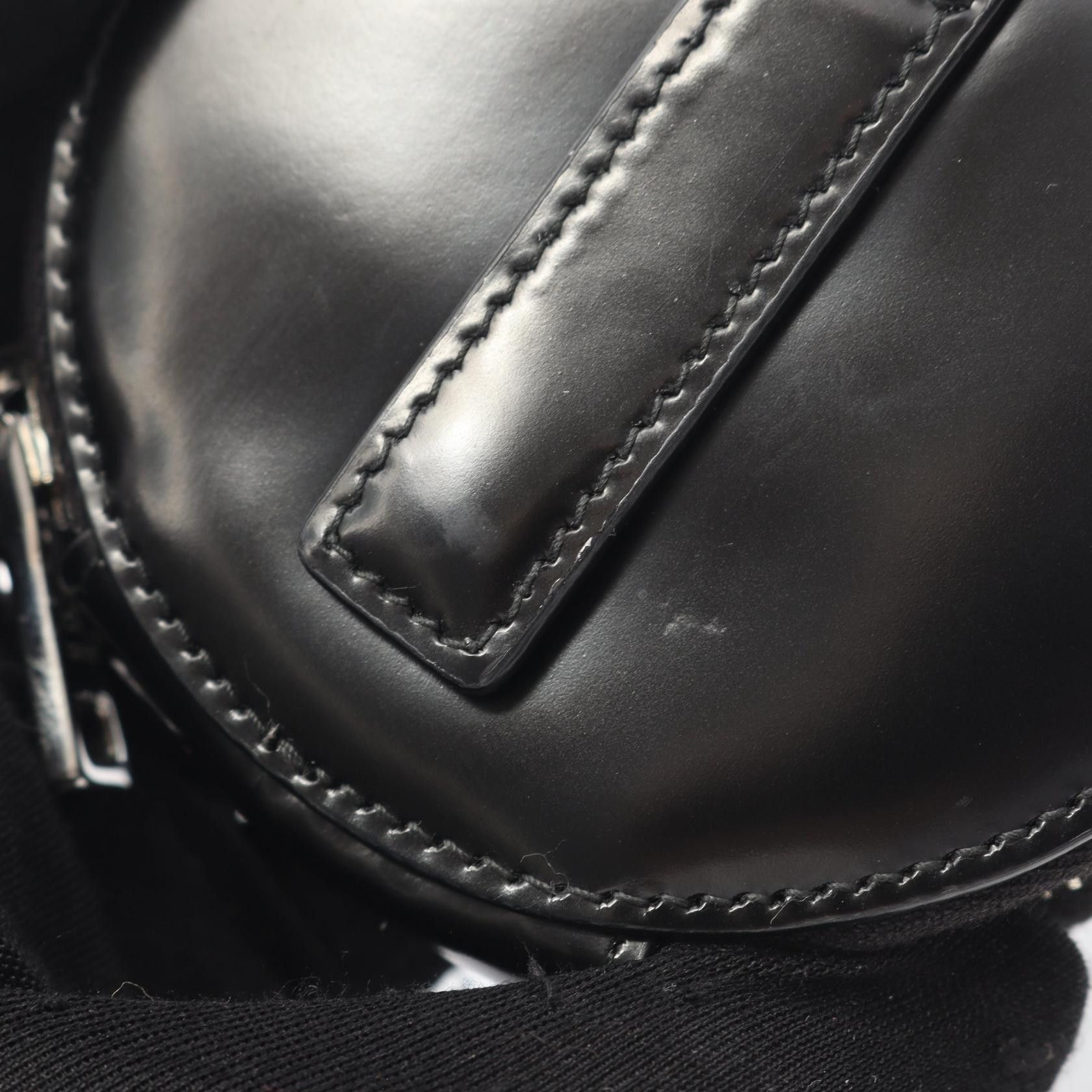 Prada Prada Prada Round Mini Pouch Leather Pouch Leather Vanity Bag 1TL431 Size ONE SIZE - 5 Thumbnail