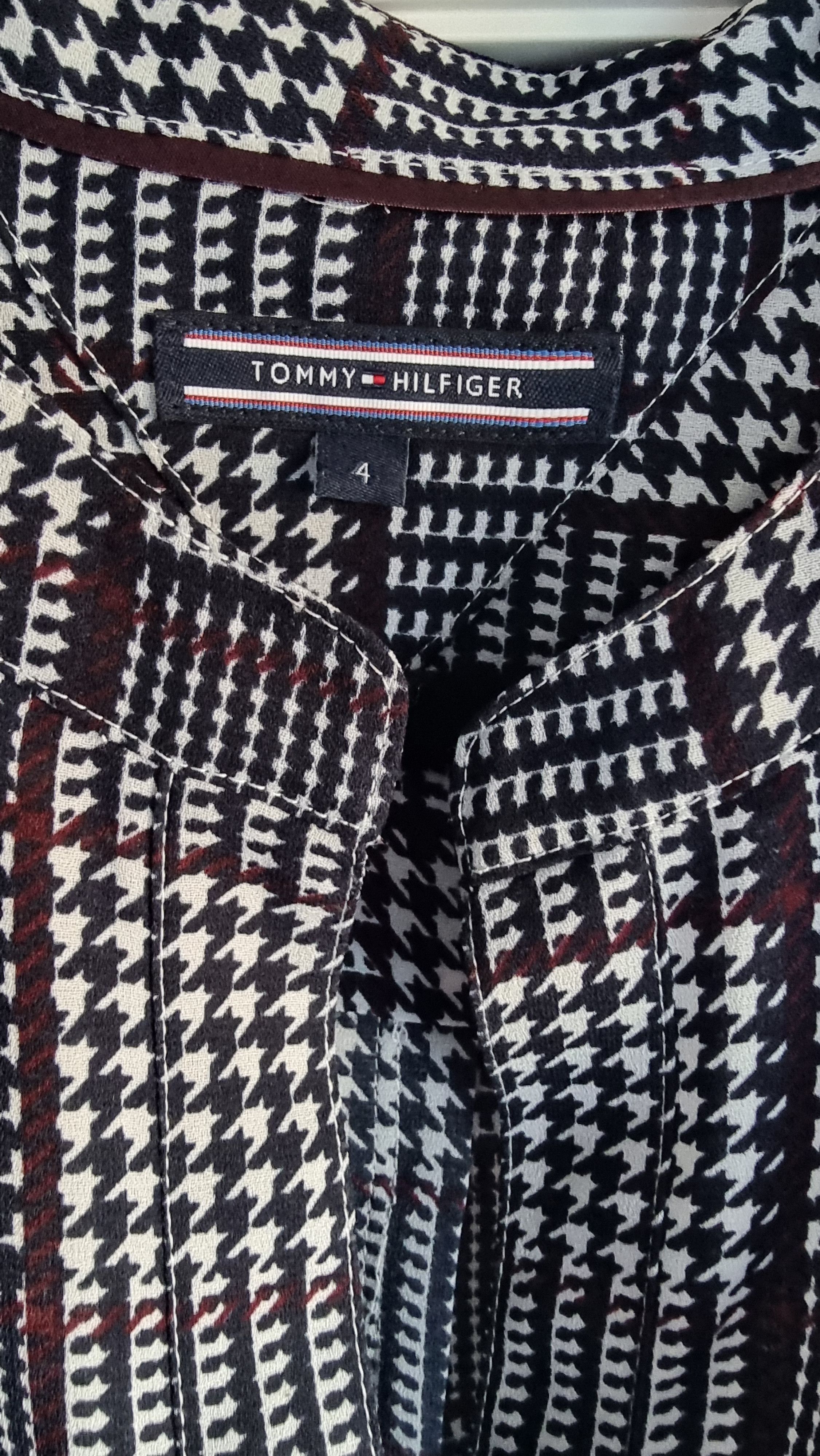 Tommy Hilfiger Tommy Hilfiger Blouse Size S / US 4 / IT 40 - 2 Thumbnail