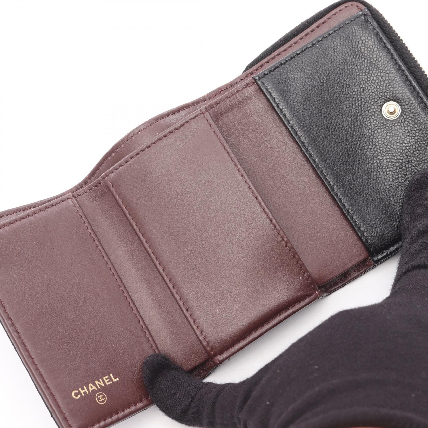 Chanel Chanel Chanel Classic Small Wallet Caviar Skin Wallet Leather Short Wallet AP3177 Size ONE SIZE - 3 Thumbnail