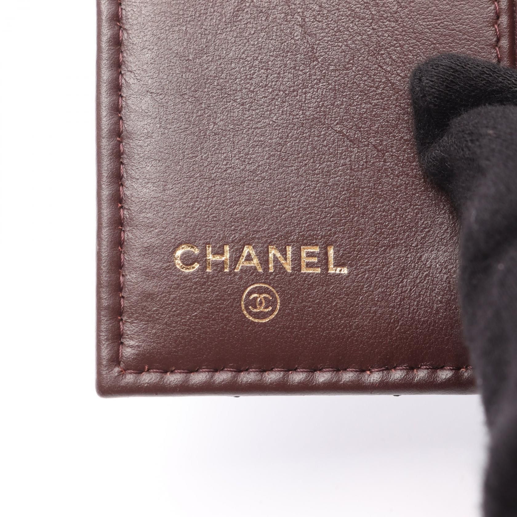 Chanel Chanel Chanel Classic Small Wallet Caviar Skin Wallet Leather Short Wallet AP3177 Size ONE SIZE - 4 Thumbnail