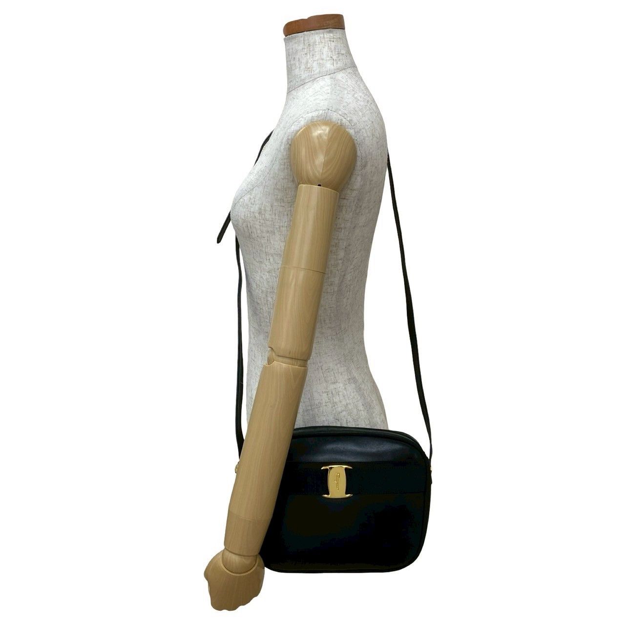 Salvatore Ferragamo Salvatore Ferragamo Vara Leather Shoulder Bag Leather Shoulder Bag