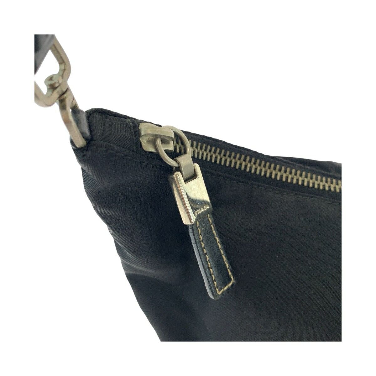 Prada Prada Prada Tessuto Triangle Logo Plate Nylon Handbag Others Handbag Size ONE SIZE - 6 Thumbnail
