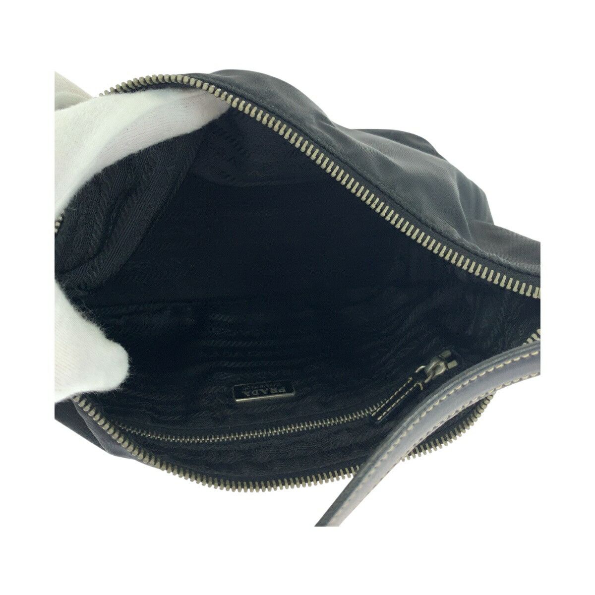Prada Prada Prada Tessuto Triangle Logo Plate Nylon Handbag Others Handbag Size ONE SIZE - 9 Thumbnail