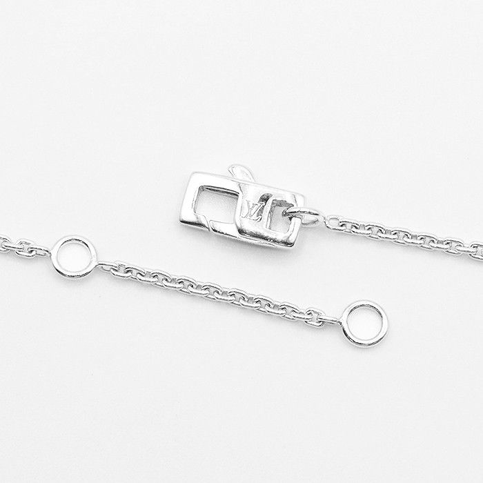 Louis Vuitton Louis Vuitton Louis Vuitton Q93279 Au750 Diamond Necklace Calfskin Necklace Q93279 Size ONE SIZE - 6 Thumbnail