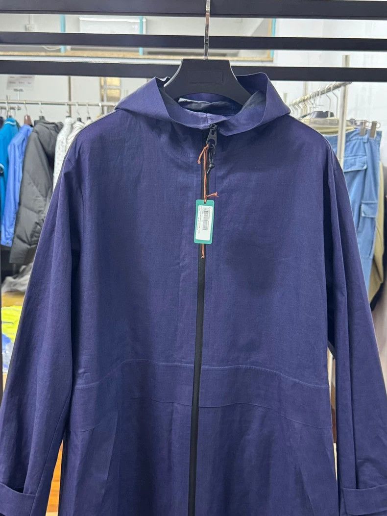 Loro Piana Loro Piana Navy Long Raincoat Jacket Size US S / EU 44-46 / 1 - 2 Thumbnail