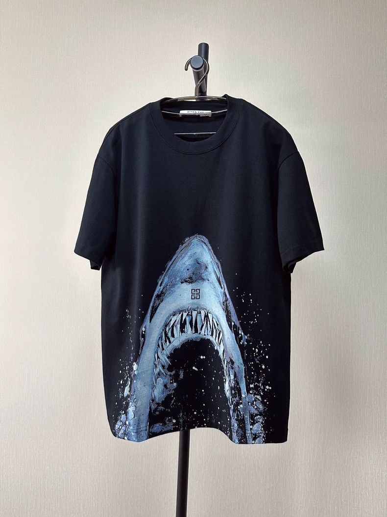Givenchy Givenchy Black Shark Graphic Short Sleeve T-Shirt - dmc Size US L / EU 52-54 / 3 - 8 Thumbnail