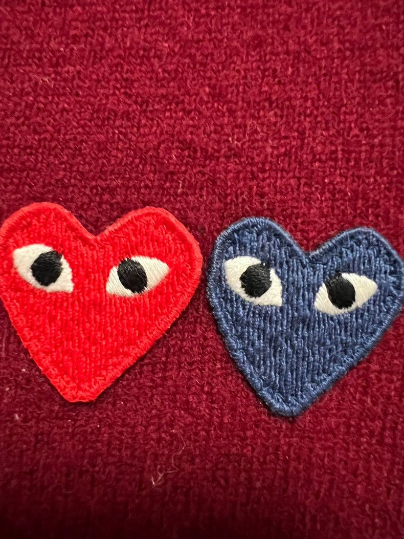 Comme des Garcons PLAY Comme des Garçons PLAY V-Neck Cardigan - dmc Size US M / EU 48-50 / 2 - 3 Thumbnail