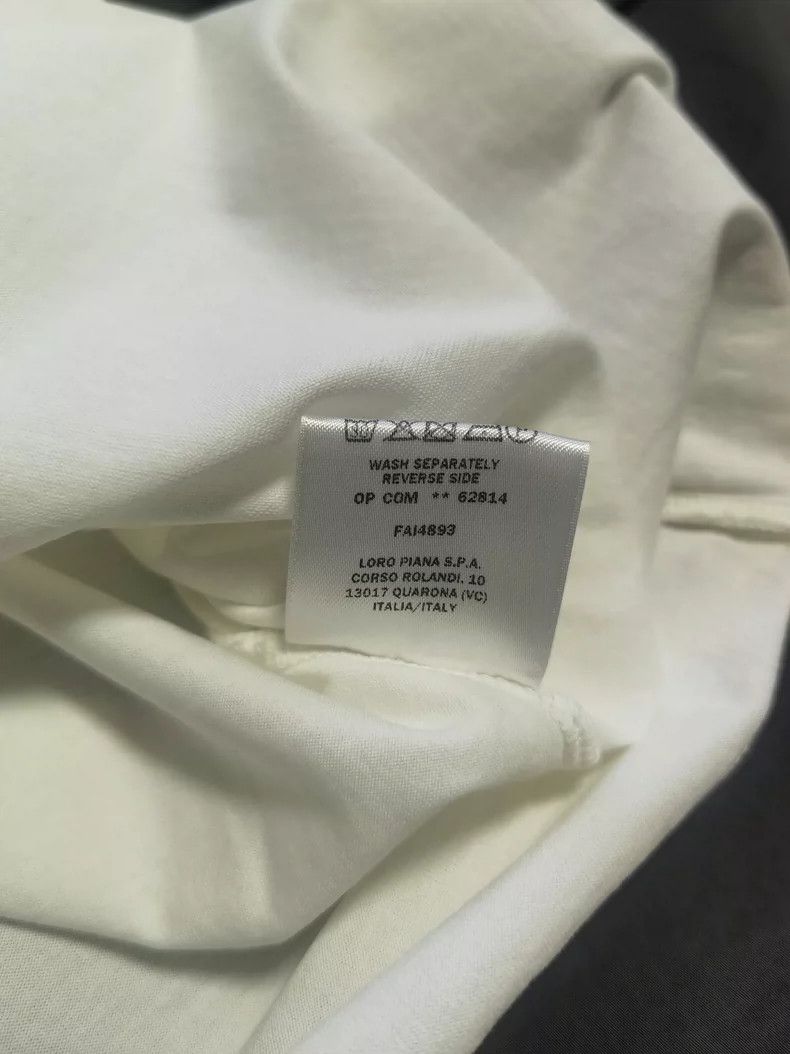 Loro Piana Loro Piana Men's White Short Sleeve T-shirt - dmc Size US S / EU 44-46 / 1 - 5 Thumbnail