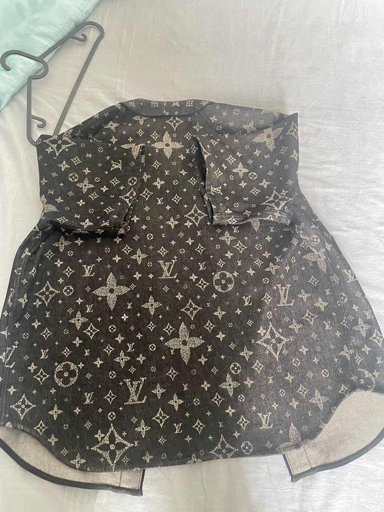 Louis Vuitton Louis Vuitton Short Sleeve Shirt - dmc Size US XL / EU 56 / 4 - 4 Thumbnail