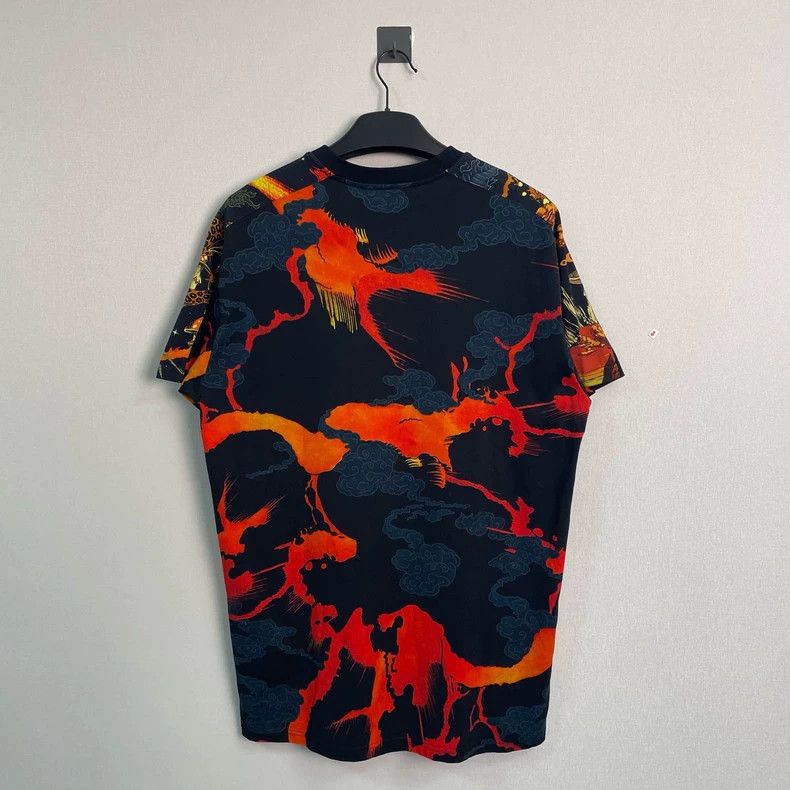 Givenchy Givenchy Star Camo Print Short Sleeve - dmc Size US XS / EU 42 / 0 - 2 Thumbnail