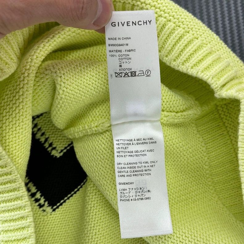 Givenchy Givenchy Square Letter Print Knit Sweater - dmc Size US S / EU 44-46 / 1 - 4 Thumbnail