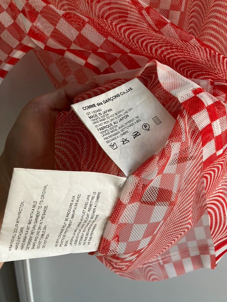 Comme des Garcons Comme des Garçons Red Check Mesh Short-Sleeve Top - dmc Size US M / EU 48-50 / 2 - 4 Thumbnail
