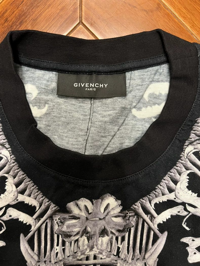 Givenchy Givenchy Paris Madonna Oversized Short Sleeve - dmc Size US XS / EU 42 / 0 - 6 Thumbnail