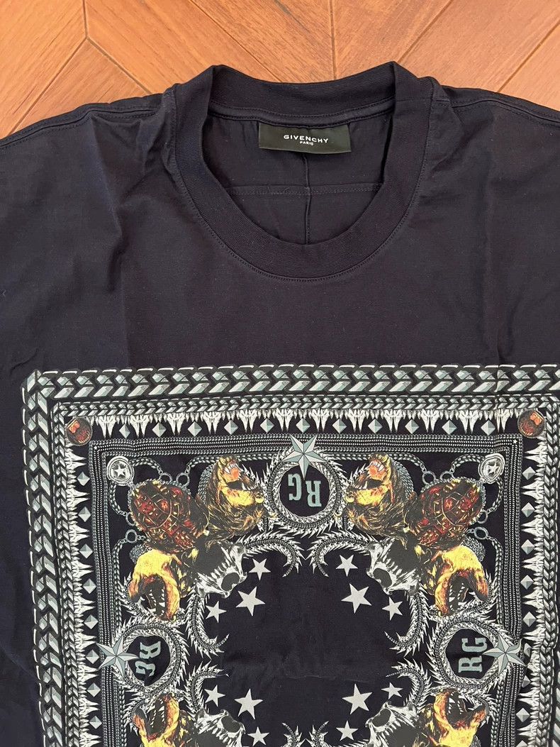 Givenchy Givenchy Dog Print Oversized Short Sleeve Tee - dmc Size US XS / EU 42 / 0 - 4 Thumbnail