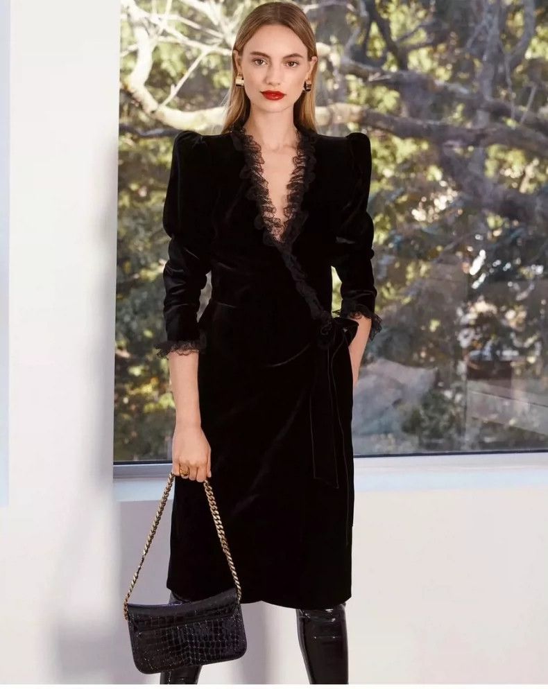Yves Saint Laurent YSL Black Velvet Lace Dress - dmc Size US 34 / EU 50 - 7 Thumbnail