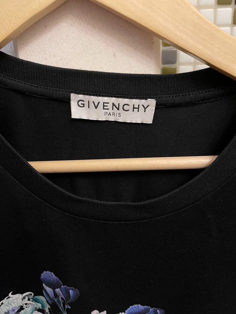 Givenchy Givenchy Floral Logo Short Sleeve T-Shirt - dmc Size US L / EU 52-54 / 3 - 2 Thumbnail