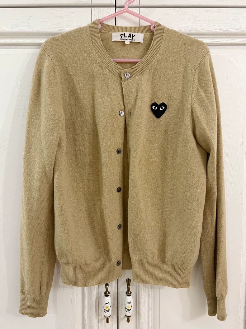 CDG Play Beige Wool Cardigan with Black Heart dmc