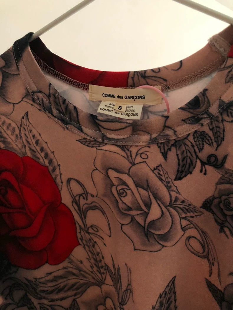 Comme des Garcons Comme des Garçons Rose Tattoo Long Sleeve Top - dmc Size US S / EU 44-46 / 1 - 3 Thumbnail
