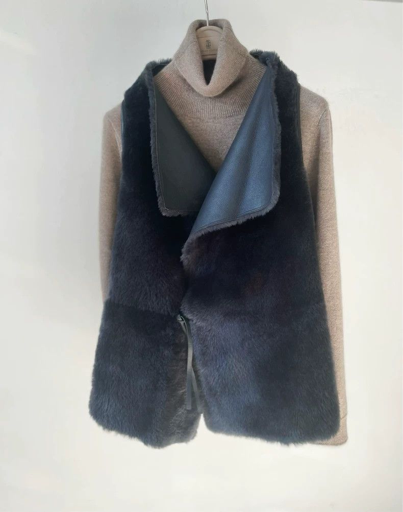 Loro Piana Loro Piana Black Reversible Shearling Vest - dmc Size US S / EU 44-46 / 1 - 2 Thumbnail