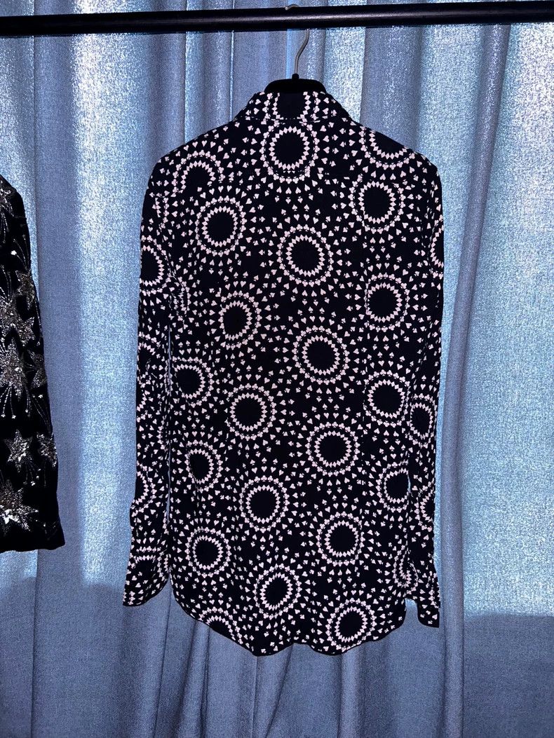Saint Laurent Paris Saint Laurent Heart Poker Print Shirt - dmc Size US M / EU 48-50 / 2 - 2 Thumbnail