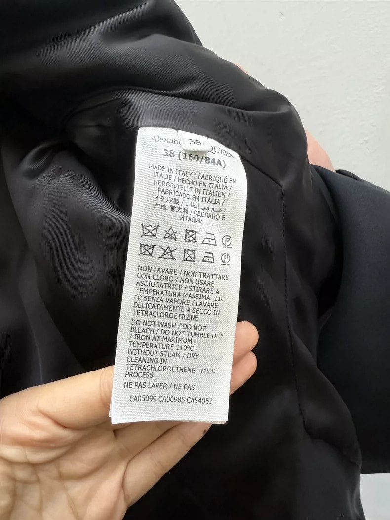 Alexander McQueen Alexander McQueen Classic Blazer with Zipper Details-dmc Size US M / EU 48-50 / 2 - 3 Thumbnail