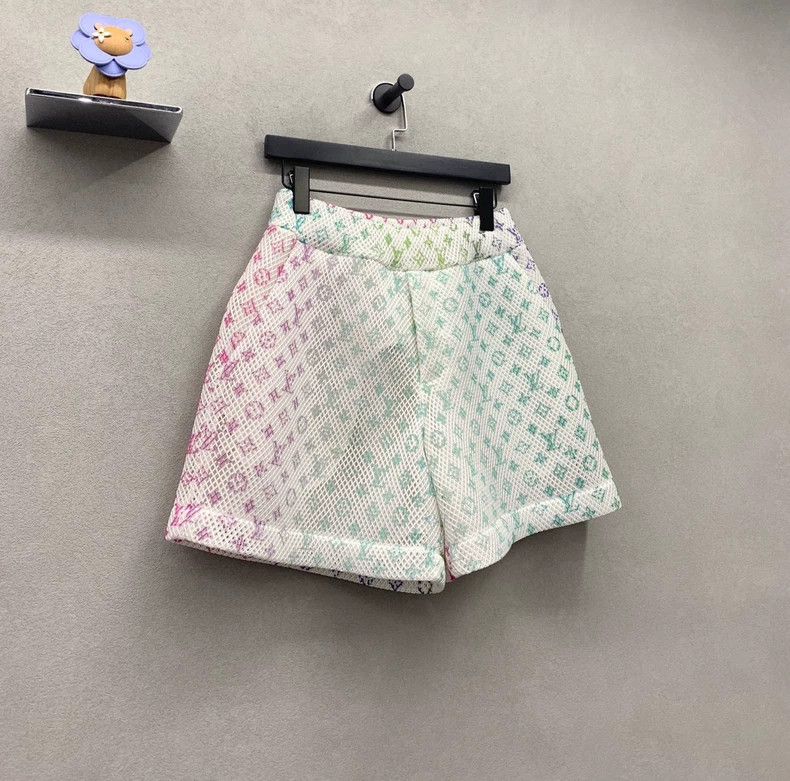 Louis Vuitton Colorful Hollow Short Pants for Summer - dmc Size US 36 / EU 52 - 3 Thumbnail