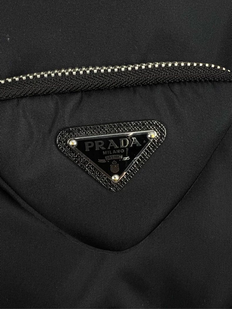 Prada PRADA Triangle Logo Pocket Puffer Vest - dmc Size US L / EU 52-54 / 3 - 3 Thumbnail