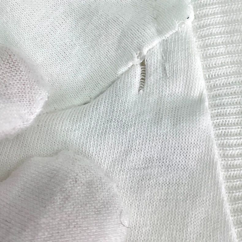 Dior Dior x Kaws White Bee Embroidered T-Shirt - dmc Size US XS / EU 42 / 0 - 9 Thumbnail
