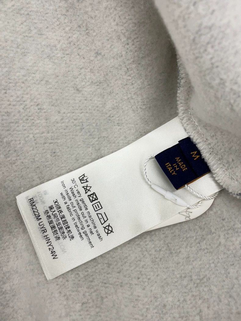 Louis Vuitton Gray Casual Zip Hoodie with Logo Patch - dmc Size US M / EU 48-50 / 2 - 6 Thumbnail