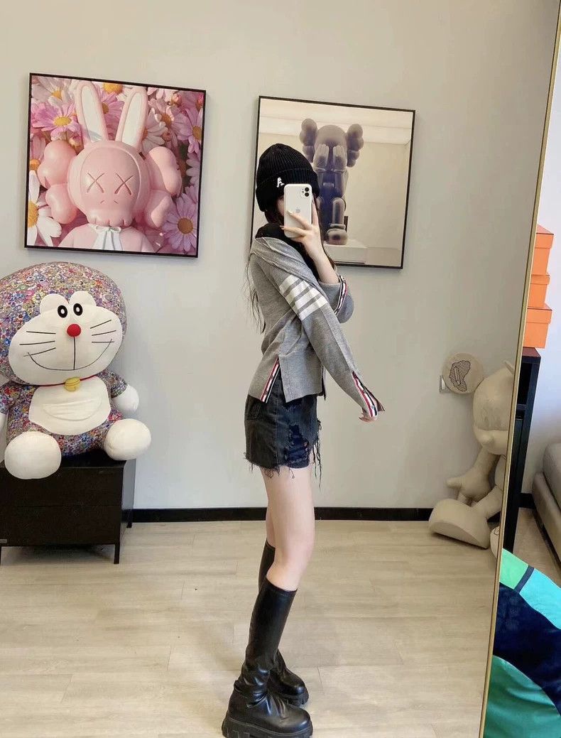 Thom Browne Thom Browne Grey Striped Wool Cardigan-dmc Size US M / EU 48-50 / 2 - 9 Thumbnail
